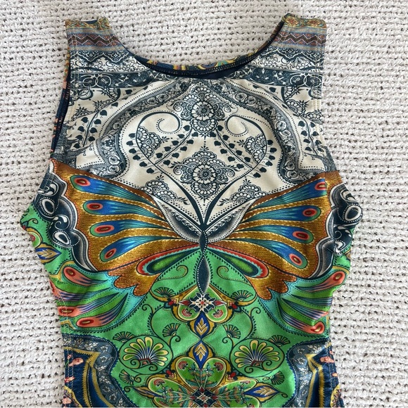 [FARM Rio]  Printed One-Piece Swimsuit - Picture 2 of 8